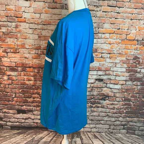 NFL Team Apparel Panthers TShirt - Picture 3 of 5